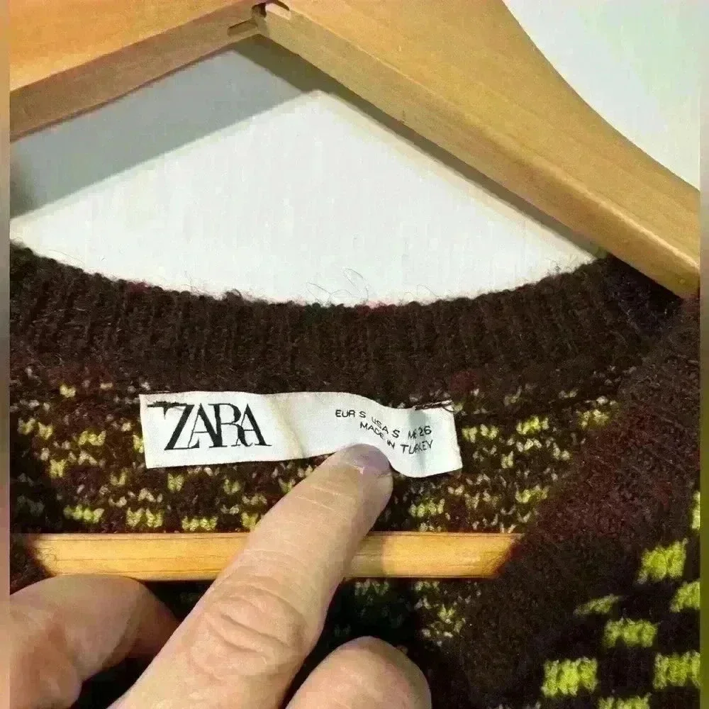 Zara Checkered Cut-Out Jacquard Long Sleeve Pullover